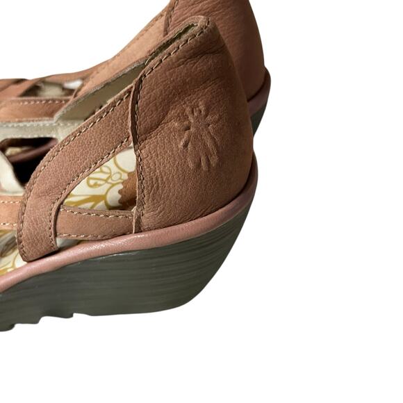 Fly London Yadi Wedge Sandals‎ in Rose EUC Size 39 / 8 -8.5 - Picture 8 of 15